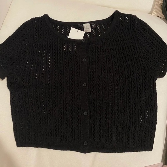 H&M Cardigan - Picture 1 of 3